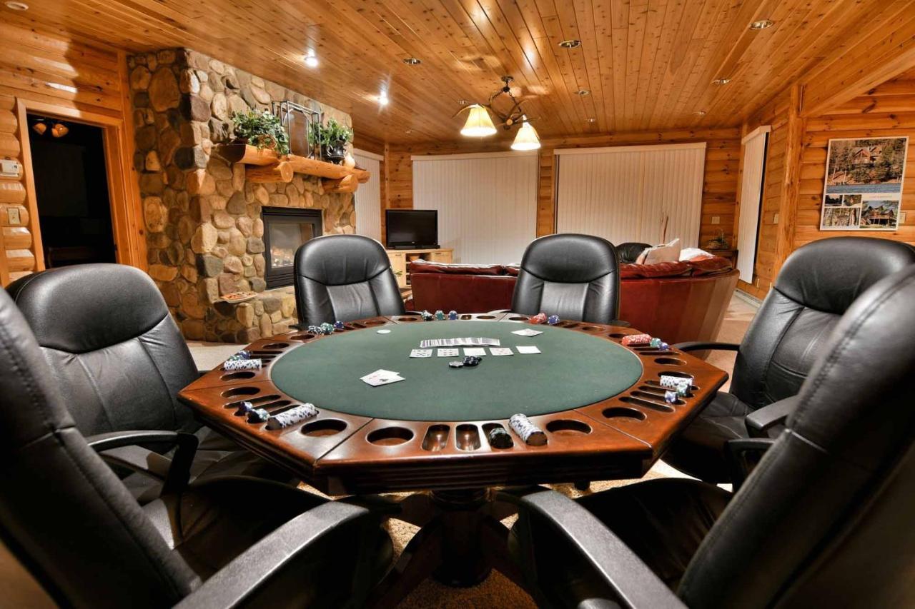 Cable Majestic Moose Lodge Home מראה חיצוני תמונה