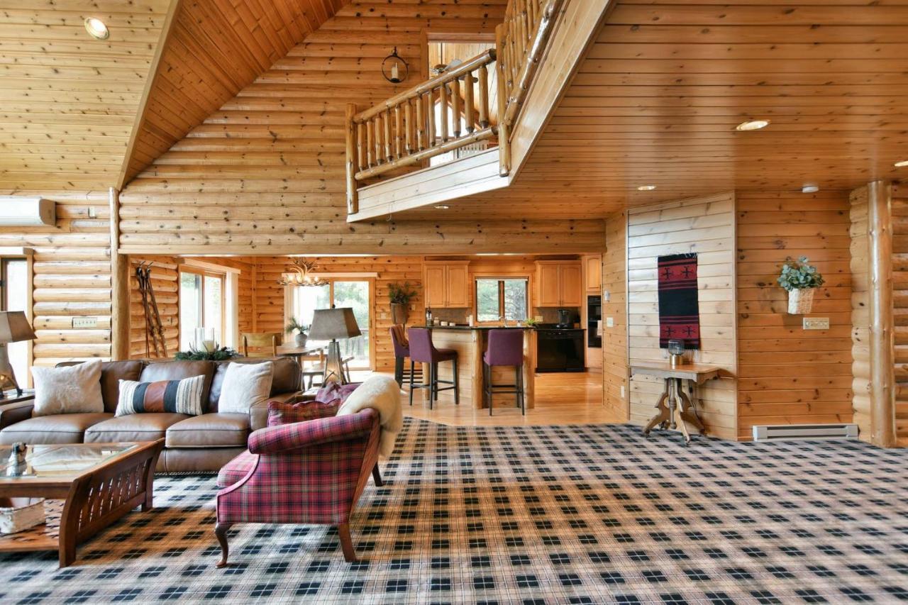 Cable Majestic Moose Lodge Home מראה חיצוני תמונה