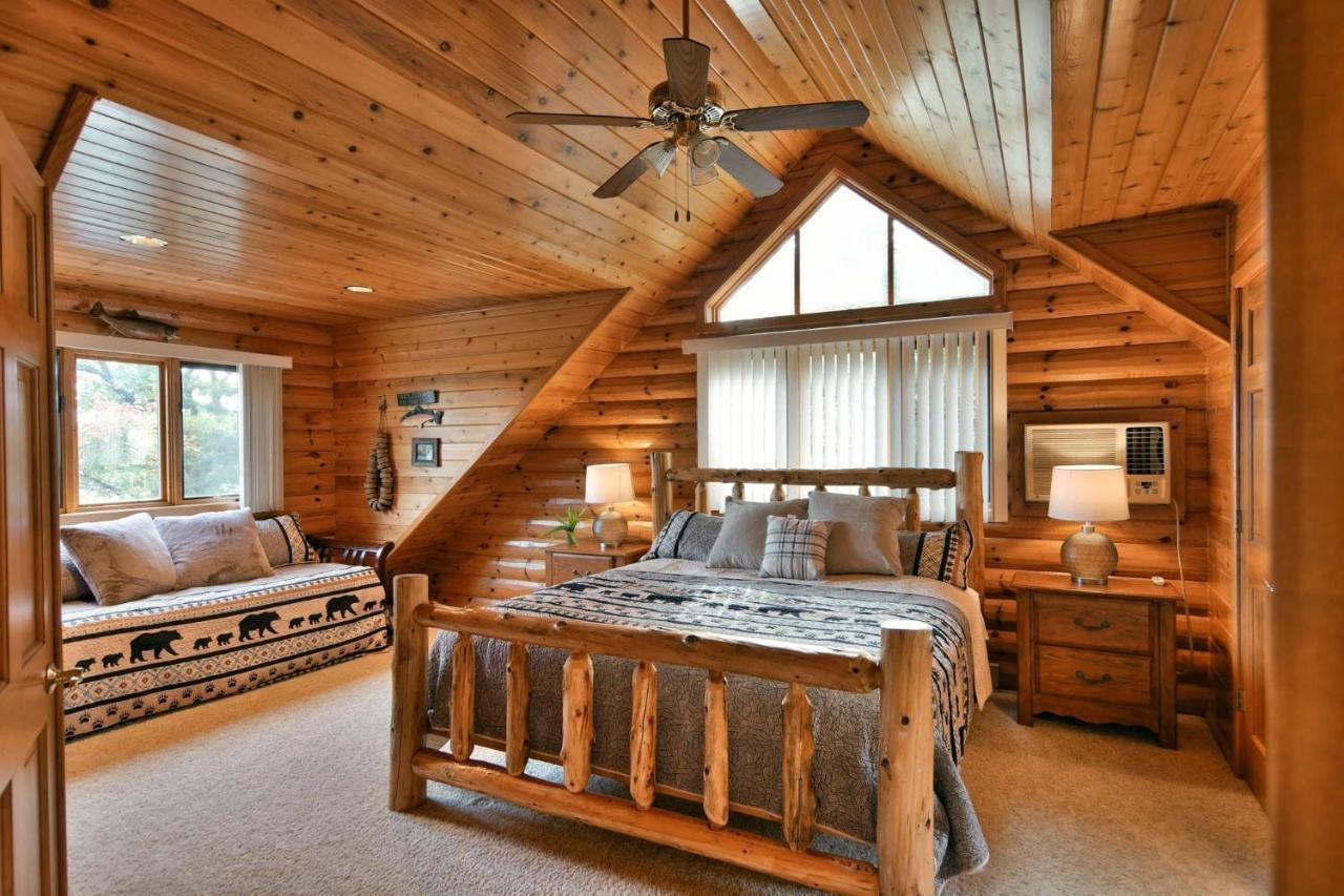 Cable Majestic Moose Lodge Home מראה חיצוני תמונה